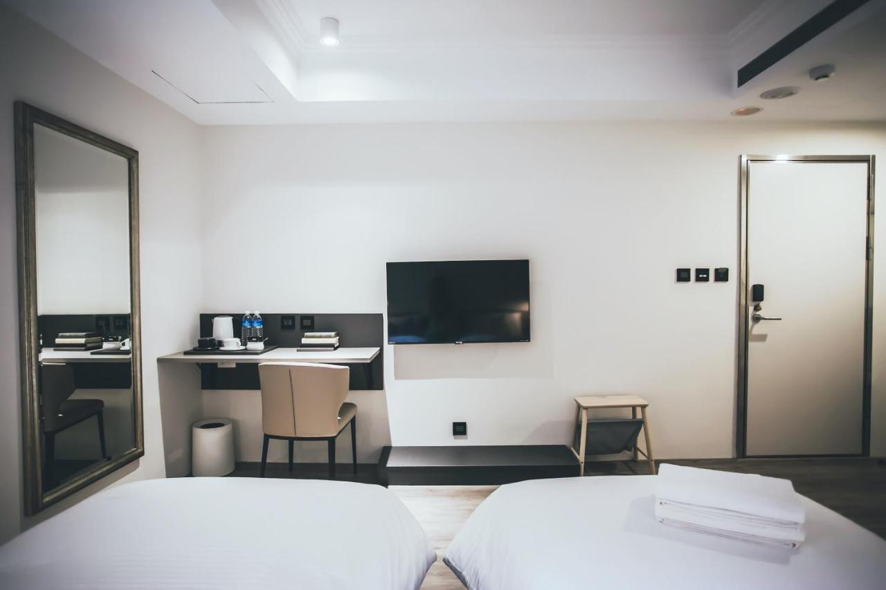 โฮเต็ล เลอ โฮม Hotel ไทเป ภายนอก รูปภาพ