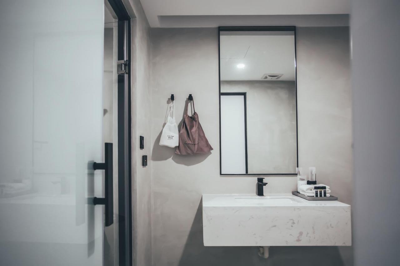 โฮเต็ล เลอ โฮม Hotel ไทเป ภายนอก รูปภาพ