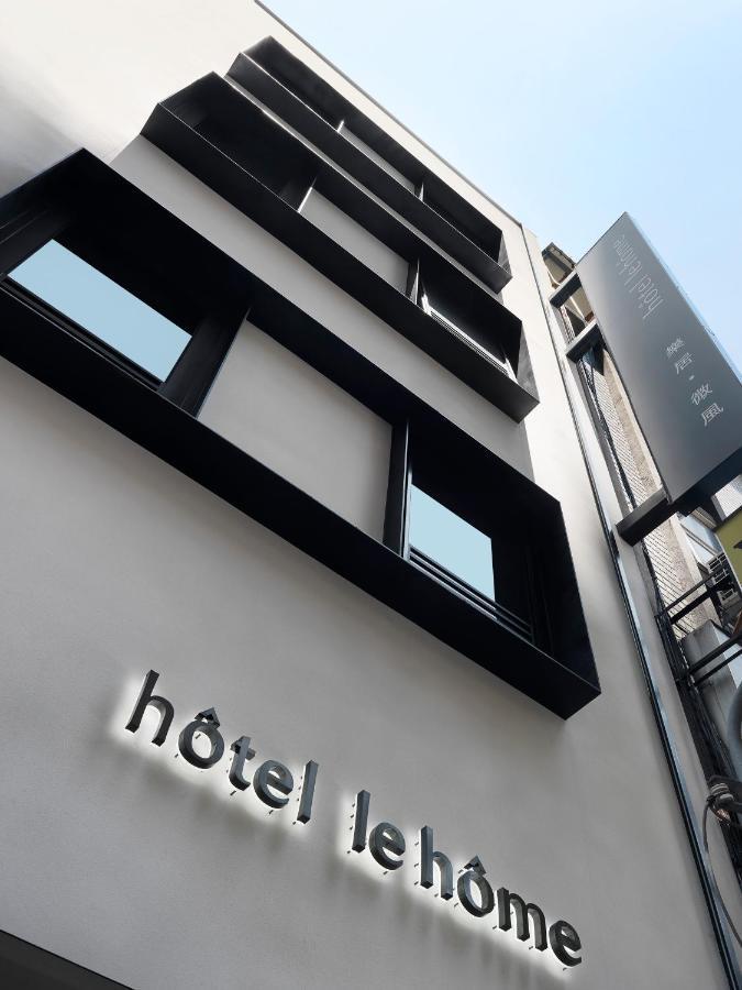 โฮเต็ล เลอ โฮม Hotel ไทเป ภายนอก รูปภาพ